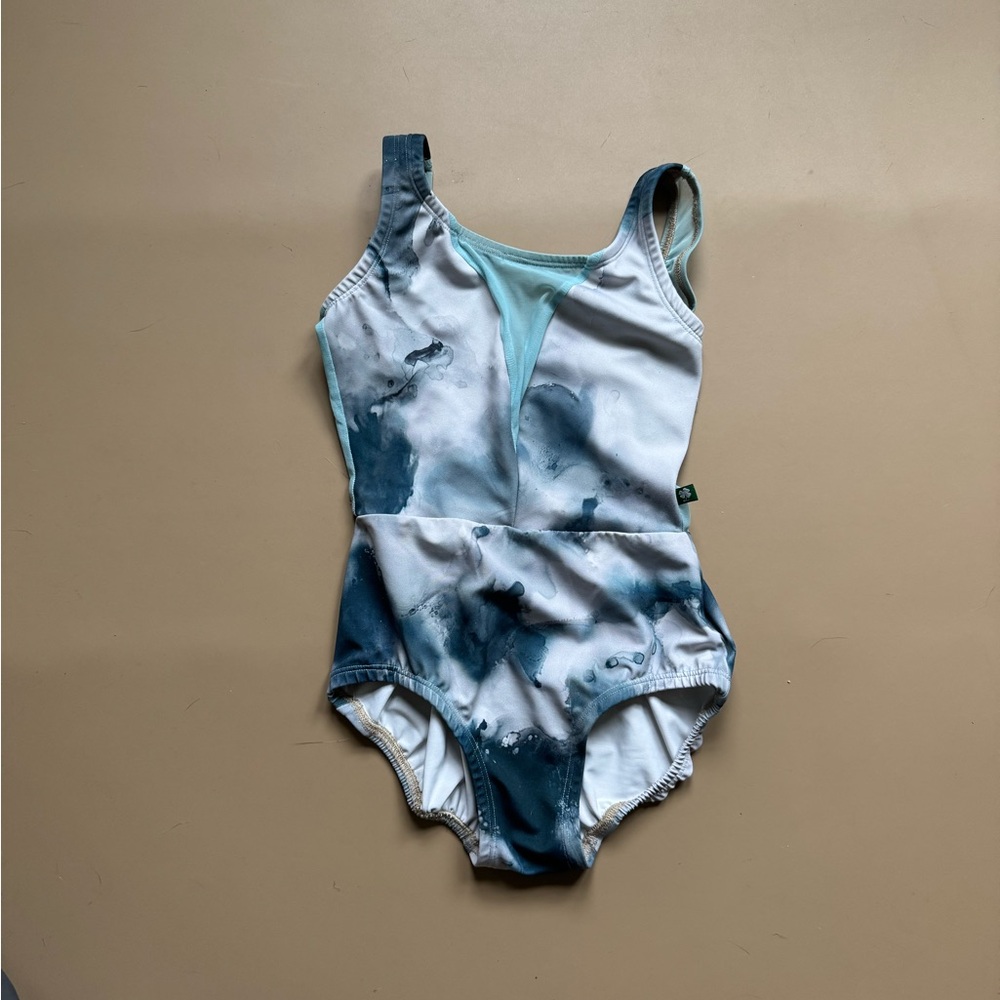 Lucky leo dart leotard with blue cloud pattern